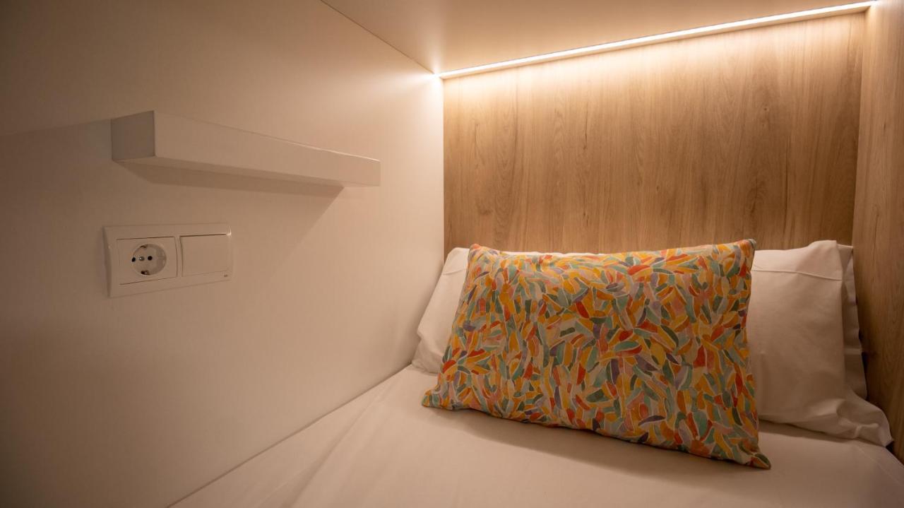 Single Bed Female Dormitory Room,1310001448:JPEG