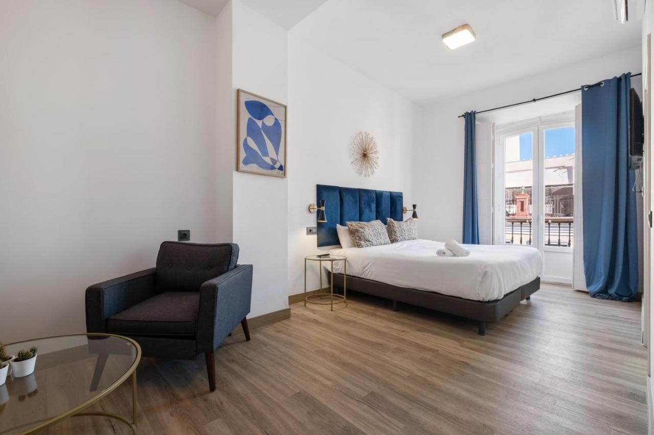 Deluxe Family Suite,1345705241:JPEG