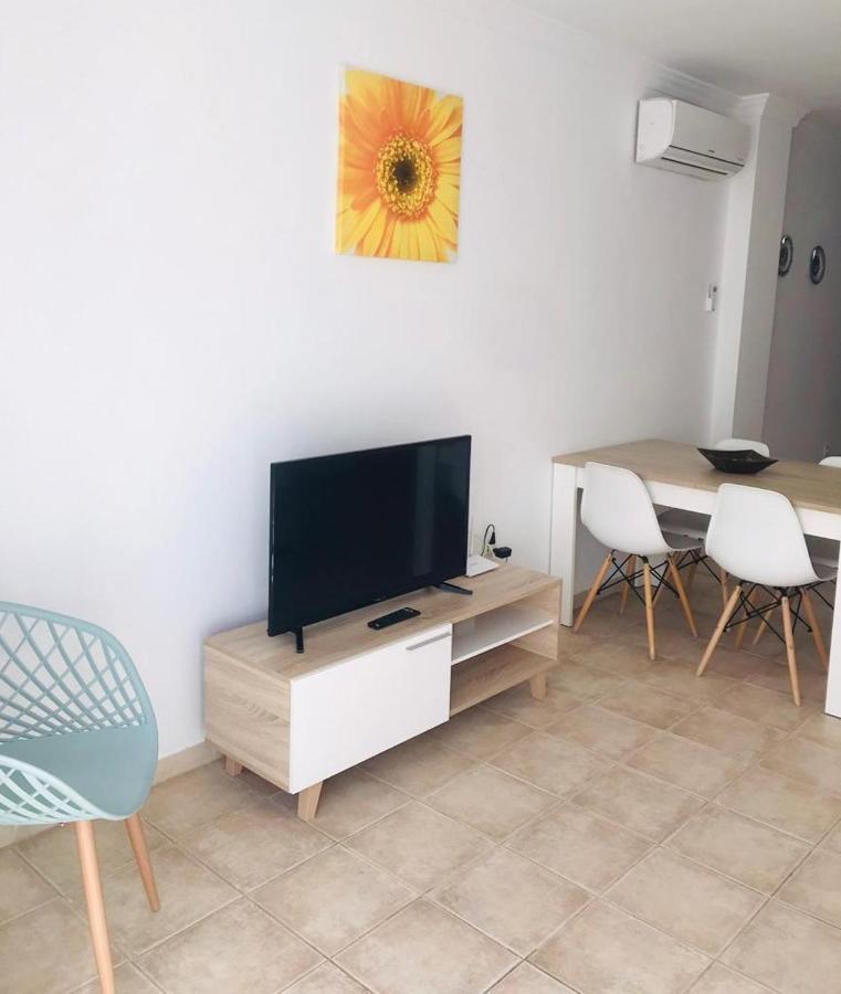 Two-Bedroom Apartment (5 Adults),1362627788:JPEG