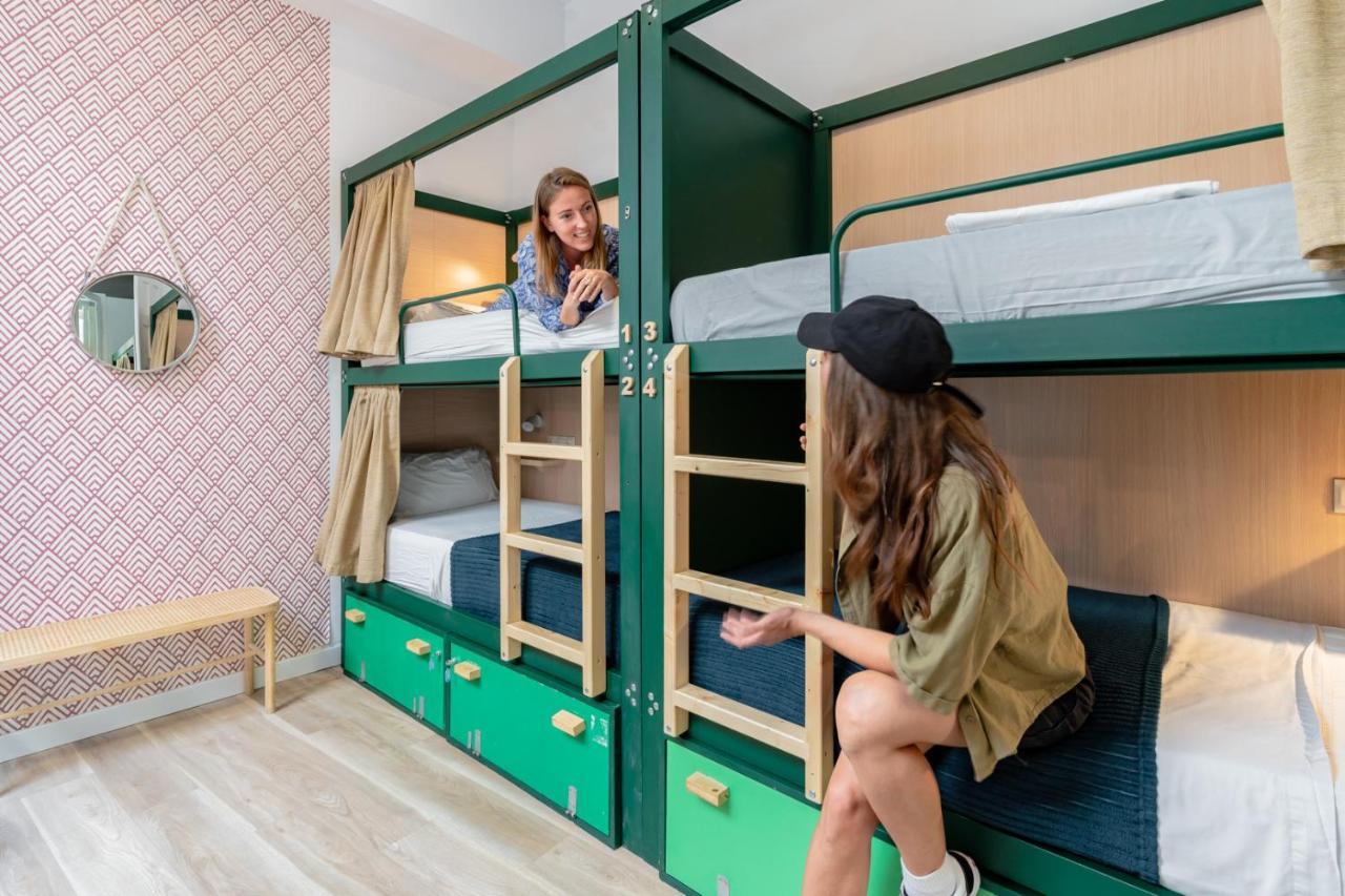 Bed in 8-Bed Mixed Dormitory Room,1394622770:JPEG