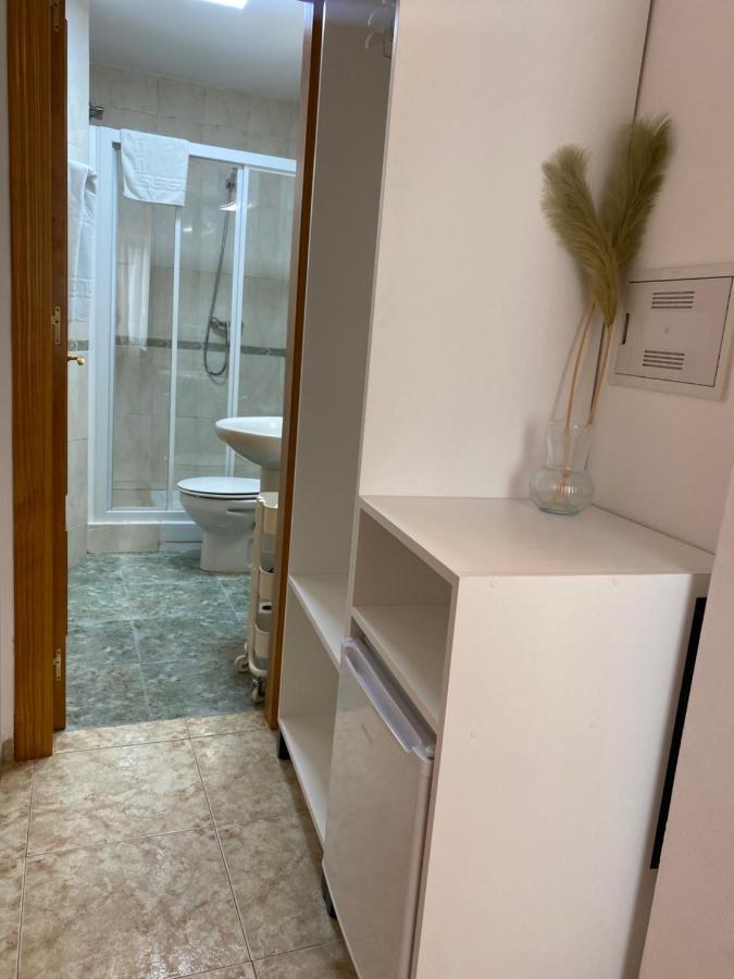 Basic Single Room