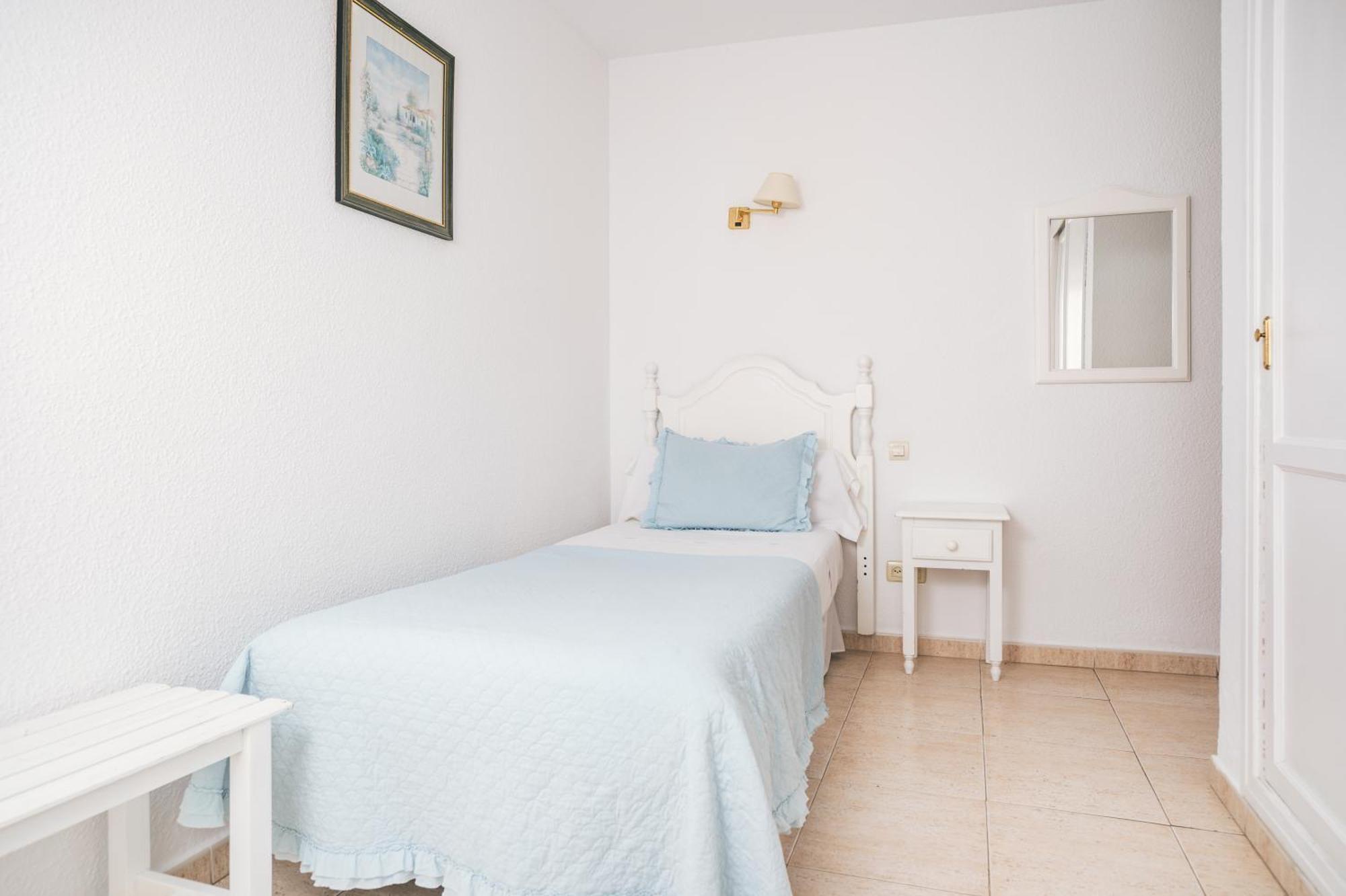 Single Room,1627217104:JPEG