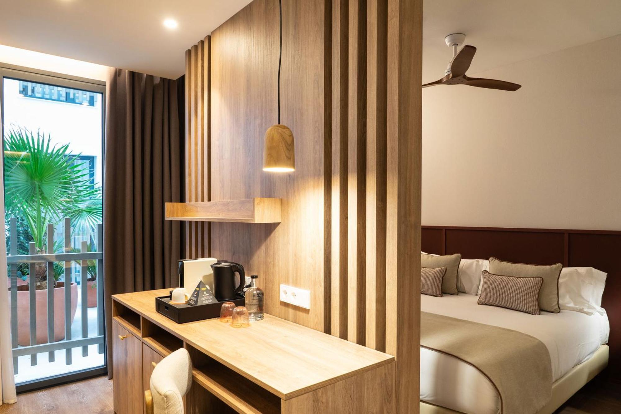 Double or Twin Room,1645387961:JPEG