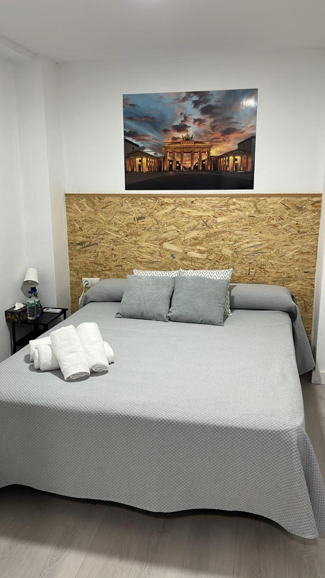 Double Room,1660925604:JPEG
