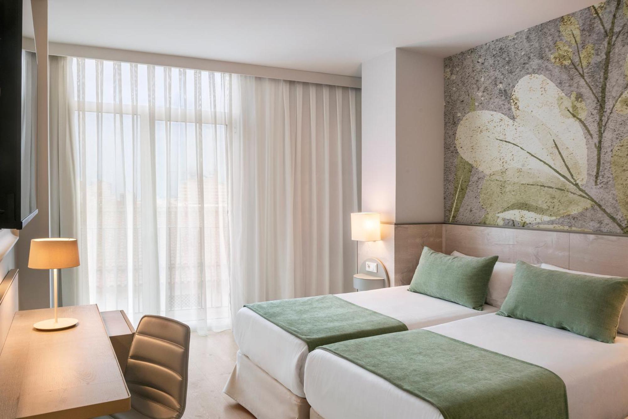Premium Double Room,1758523544:JPEG