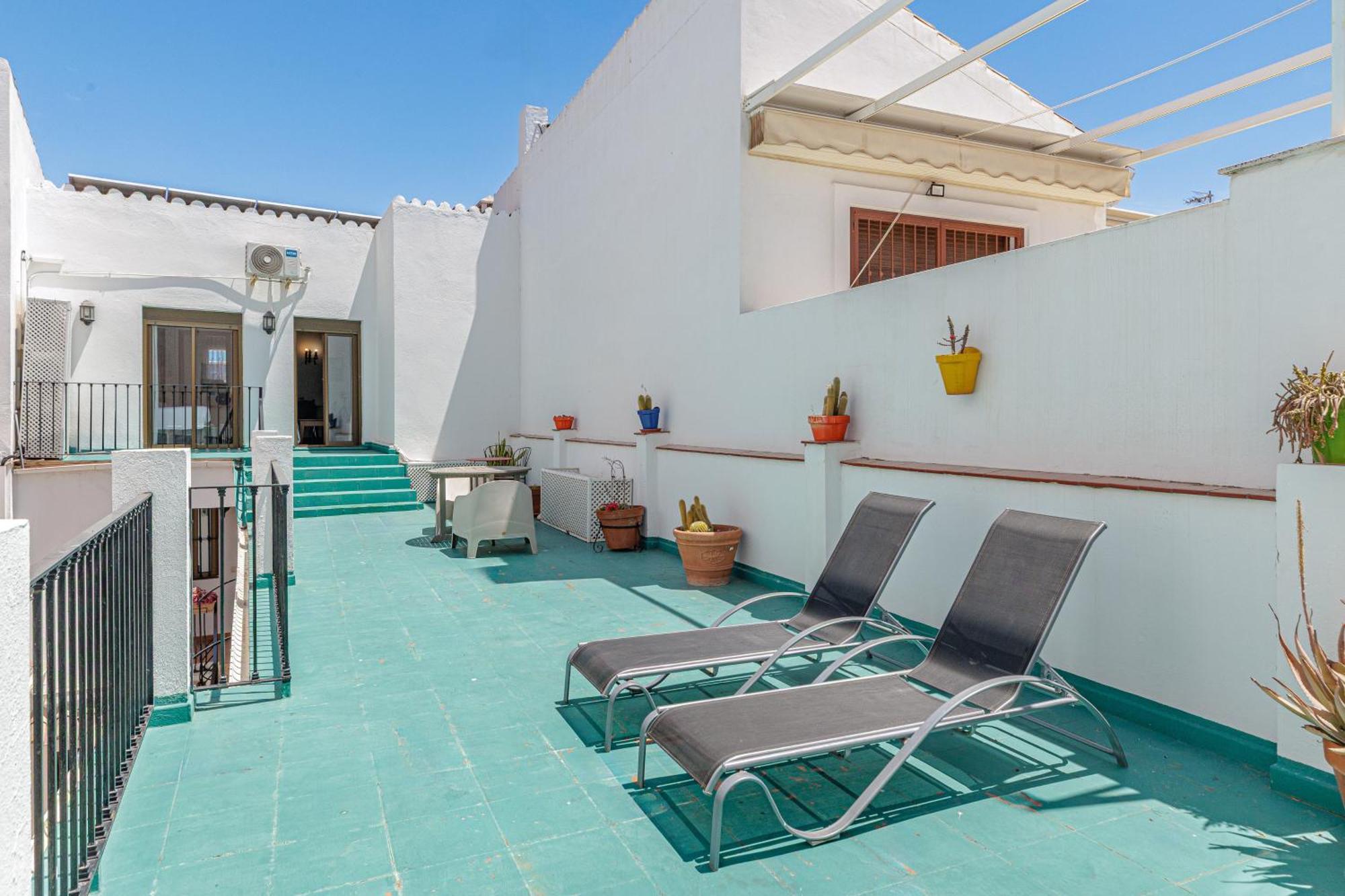 Apartment Terrace,1770664066:JPEG