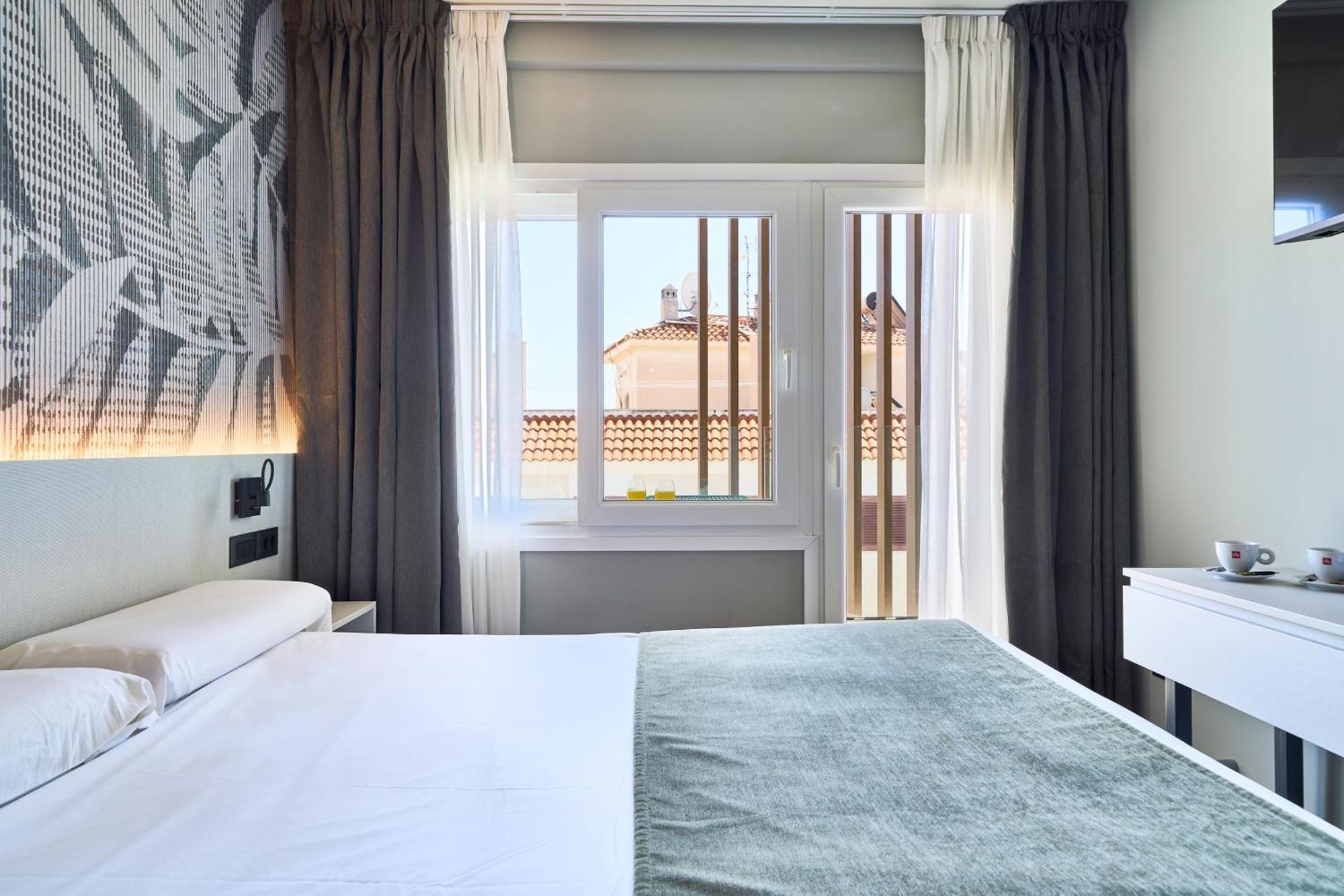 Double Room Terrace,1771508698:JPEG