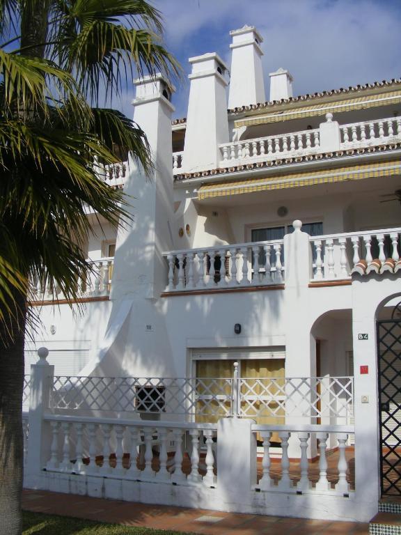 Duplex One Bedroom Family Apartment with Swimming pool View,123179563:JPEG