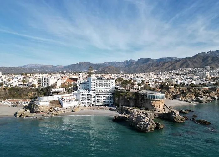 Nerja Hotels With Jacuzzi in Room