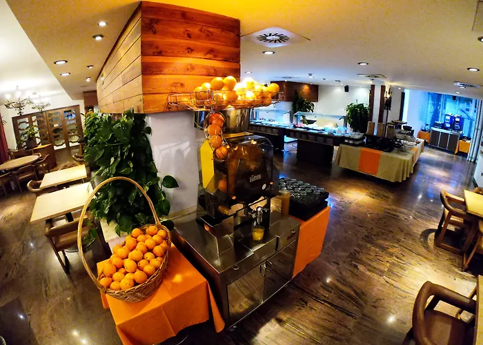 Habitaciones Bajondillo