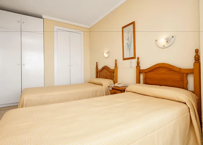 Apartamentos Stella Maris - Marcari SL