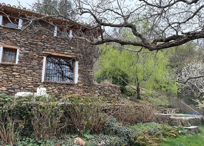 Las Casas Del Nogal - La Casita En Sierra Nevada