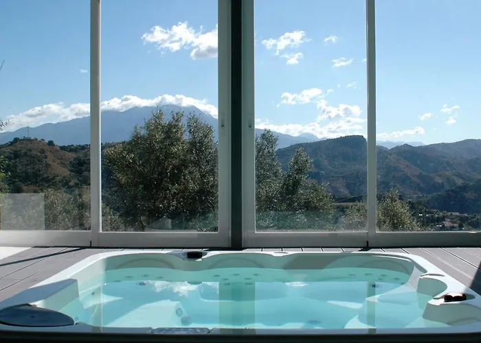 Jingtu Wellness & Spa Resort Comares