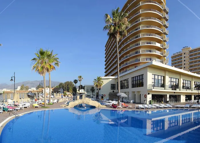Luxury Hotels in Torremolinos near Plaza de Andalucia